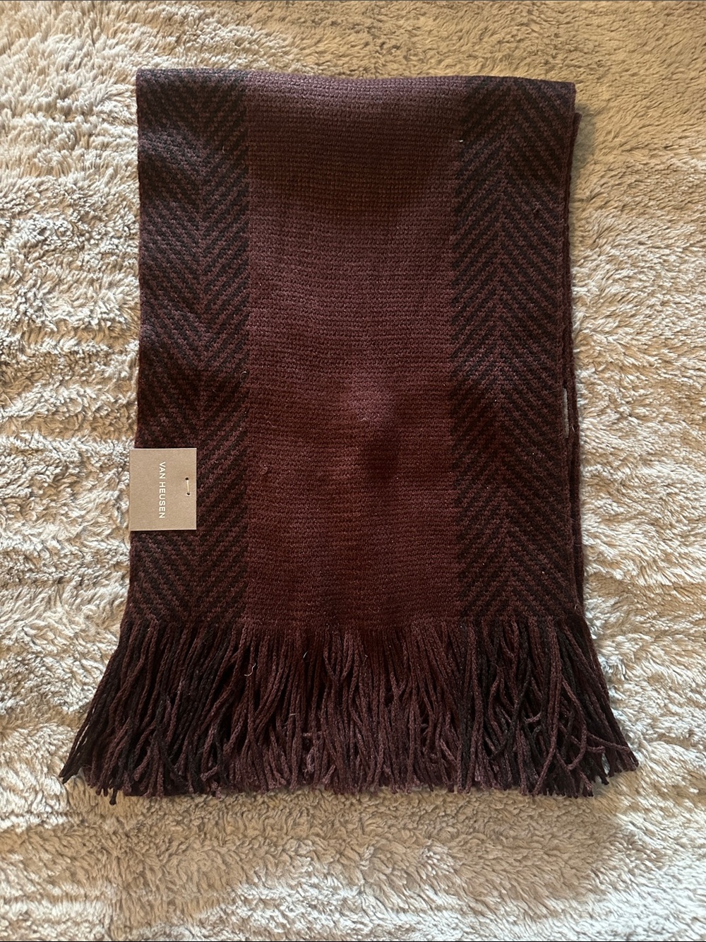 🆕 Van Heusen Fringed Knit Scarf in Deep Burgundy